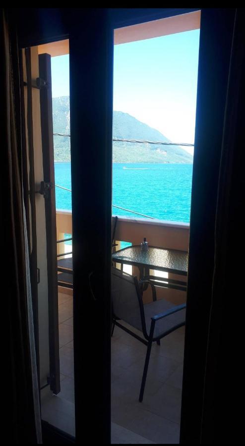 Ostrella Hotel - Luxury Rooms Μύτικας Εξωτερικό φωτογραφία